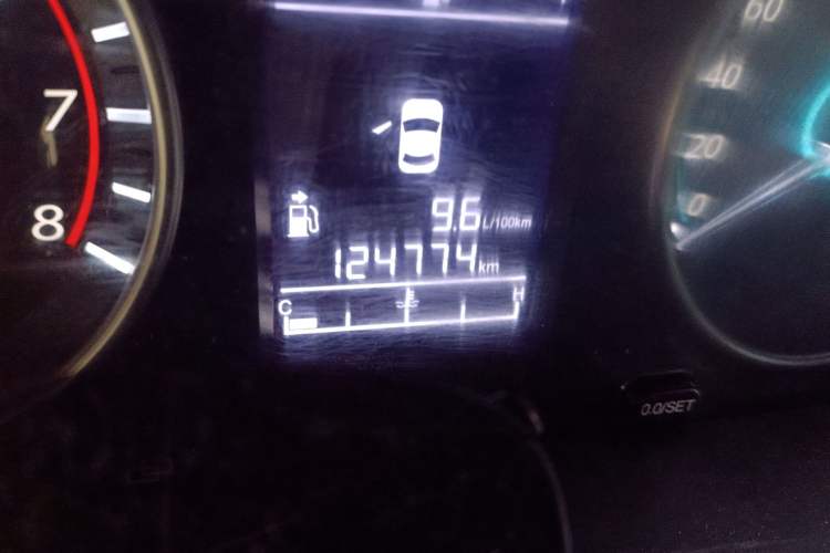 Used FORTHING Joyear S50 2016 1.5L Manual Luxury Model
