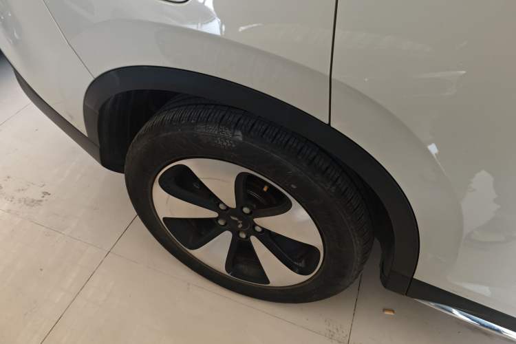 Used Wuling Xingyun 2023 2.0L DHT Flagship Edition
