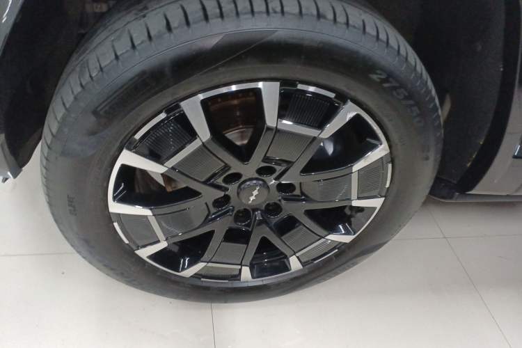 Used Formula Leopard Leopard 8 2025 Smart & Brave Flagship Edition 6 Seats