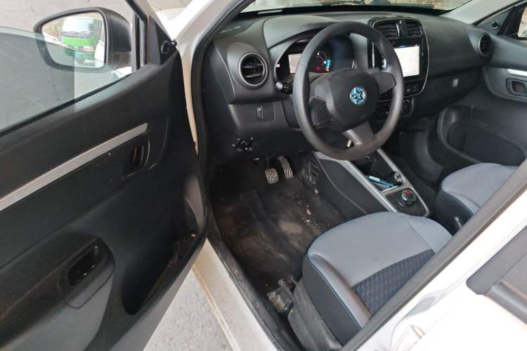 Used Venucia e30 2021 Elf Edition
