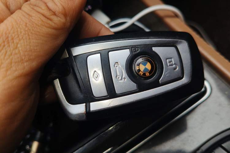 Used BMW 7 Series 2013 740Li Leading Model
