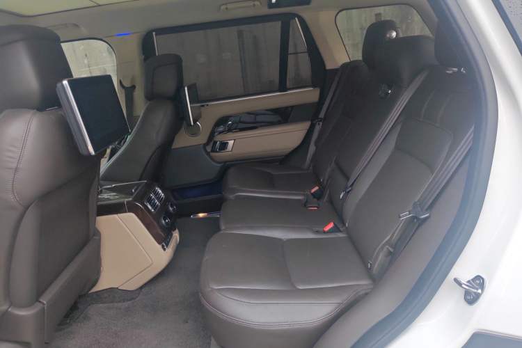 Used Land Rover Range 2021 3.0 L6 Century Extended Classic Edition Left Rear Seat