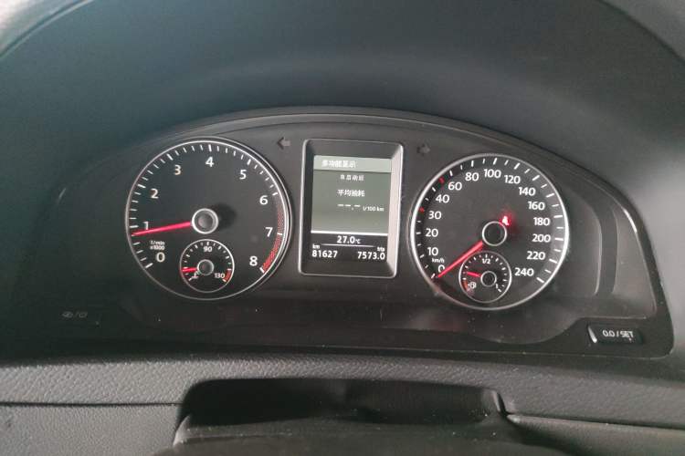 Used Volkswagen Multivan 2012 2.0 TSI Two-Wheel-Drive Luxury Edition
