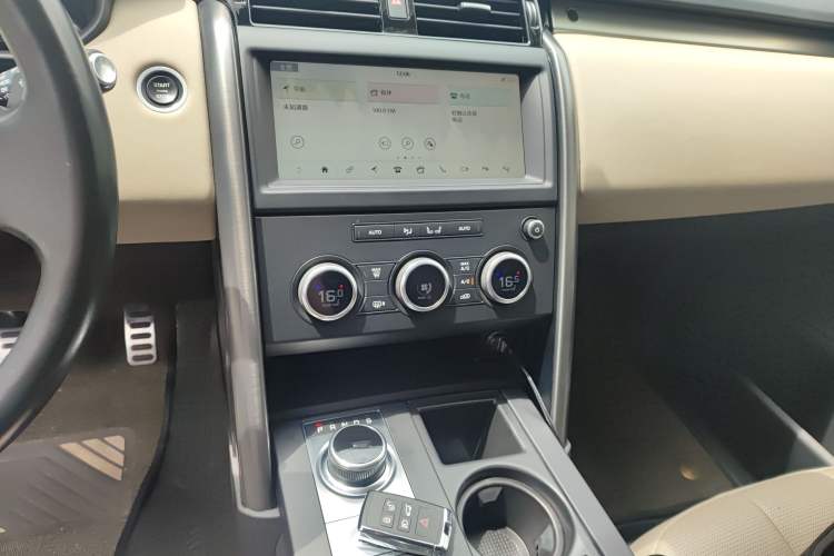 Used Land Rover Discovery 2020 2.0T 30th Anniversary Special Edition Audio And AC Panel