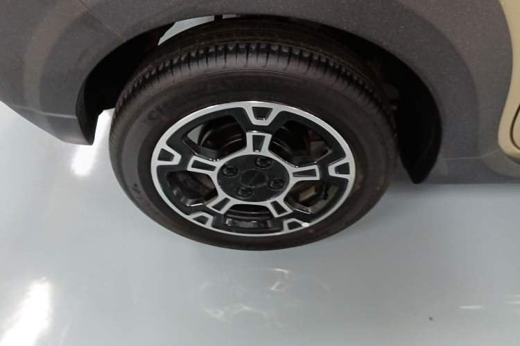 Used Geely Galaxy Panda 2025 210km Panda Rider Exterior 5