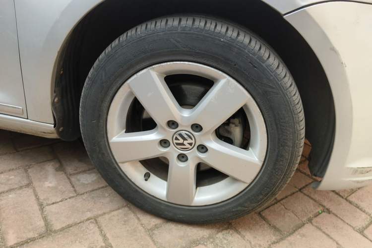 Used Volkswagen Touran 2011 1.4T DSG Zhiya Edition 5 Seats
