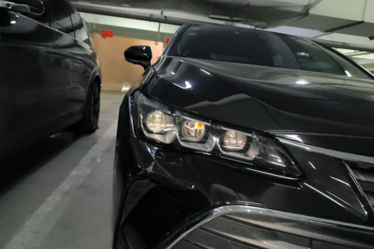 Used Toyota Avalon 2019 2.0L XLE Premium Edition China VI