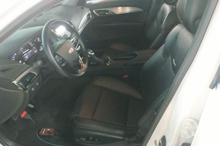 Used Cadillac ATS-L 2016 28T Fashion Edition
