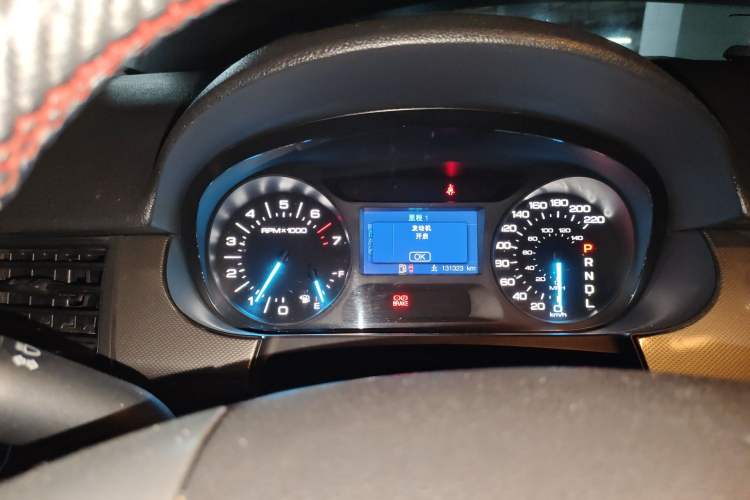 Used Ford Edge 2012 2.0T Elite Edition Odometer Close Up