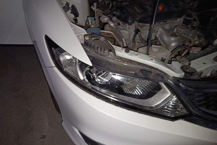 Used Honda Jade 2014 1.8L Automatic Comfort Elite Version 5 Seats
