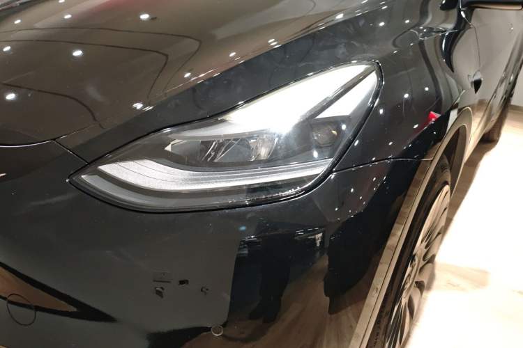 Used Tesla Model Y 2022 Rear-Wheel-Drive Version
