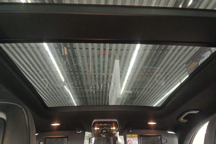 Used Mercedes-Benz GLC 2024 GLC 300 L 4MATIC Dynamic Edition 7-seater