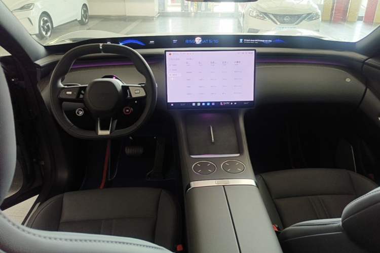 Used Xiaomi Auto YU7 2025 Ultra-Long Range Rear-Wheel Drive Version
