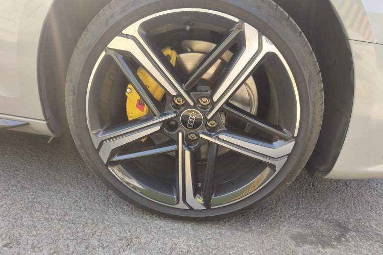 Used Audi A4L 2024 40 TFSI Luxury Dynamic Edition