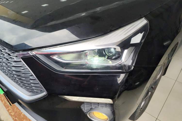 Used Haval H6 Coupe 2019 1.5T Automatic Two-Wheel Drive Ultra-Luxury Smart Connectivity Version China V Emission Standard