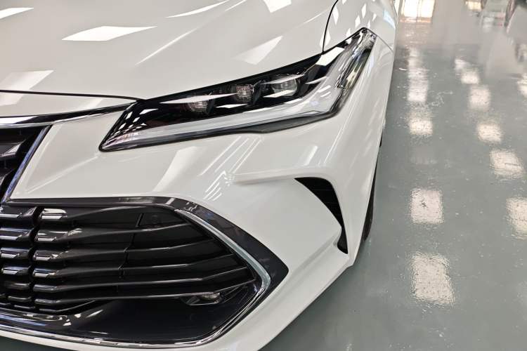 Used Toyota Avalon 2023 Dual-Motor 2.5L XLE Prestige Edition