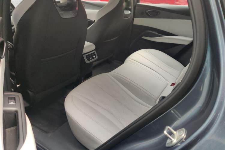 Used BYD Seal 06 New Energy 2025 DM-i Smart Drive 120KM Deluxe Model Left Rear Seat