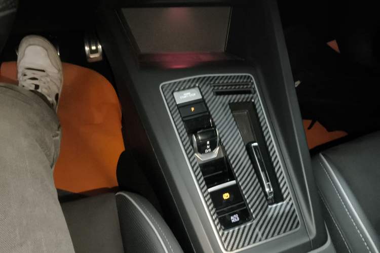 Used Volkswagen Golf 2021 280TSI DSG R-Line
