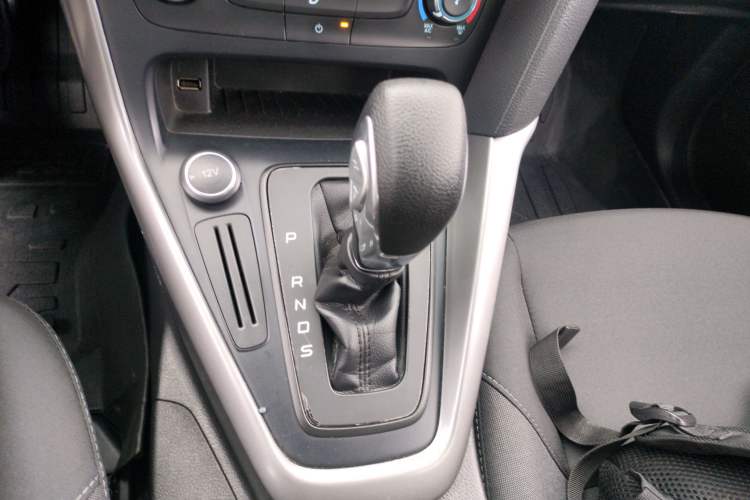 Used Ford Focus 2017 Hatchback 1.6L Automatic Comfort Plus SmartDrive Edition
