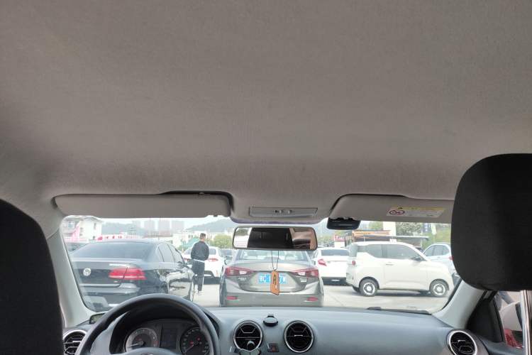 Used Volkswagen Jetta 2017 1.5L Automatic Fashion Model Headliner