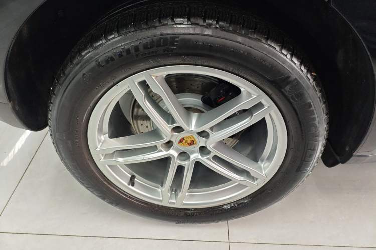 Used Porsche Macan 2014 Macan 2.0T
