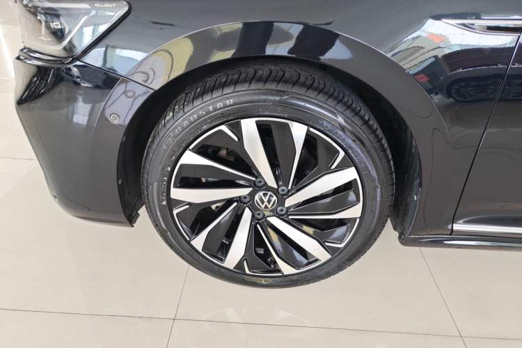 Used Volkswagen Passat 2022 330TSI Starry Luxury Edition