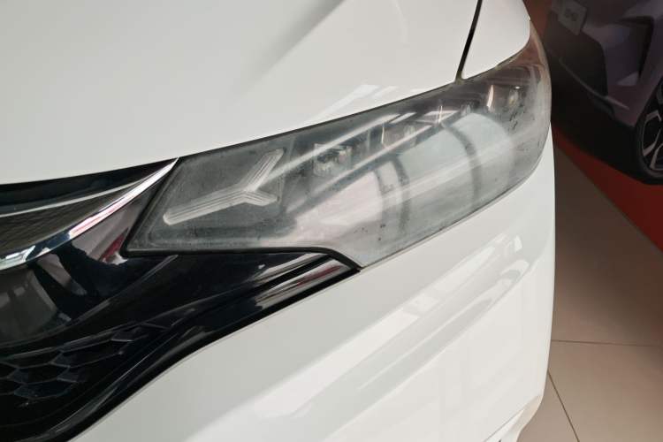 Used Honda Fit 2018 1.5L CVT Comfort Sunroof Version