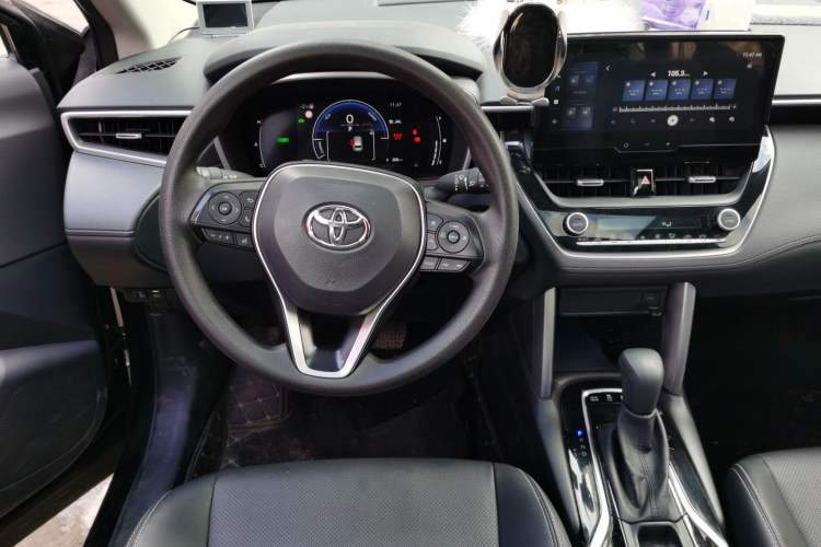 Used Toyota FRONTLANDER 2023 2.0L Smart Electric Hybrid Dual-Engine Luxury Edition