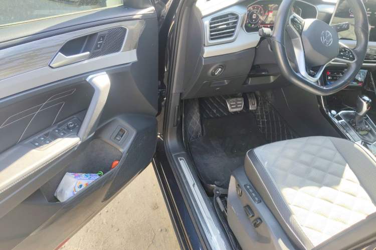 Used Volkswagen Tayron X 2023 330TSI Two-Wheel-Drive Flagship Smart Edition Driver Seat