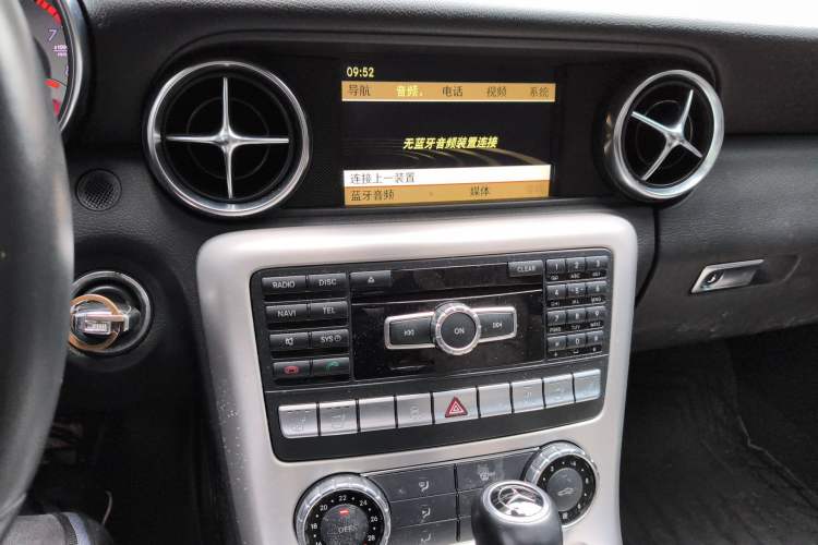 Used Mercedes-Benz SLK-Class 2011 SLK 200 Fashion Model