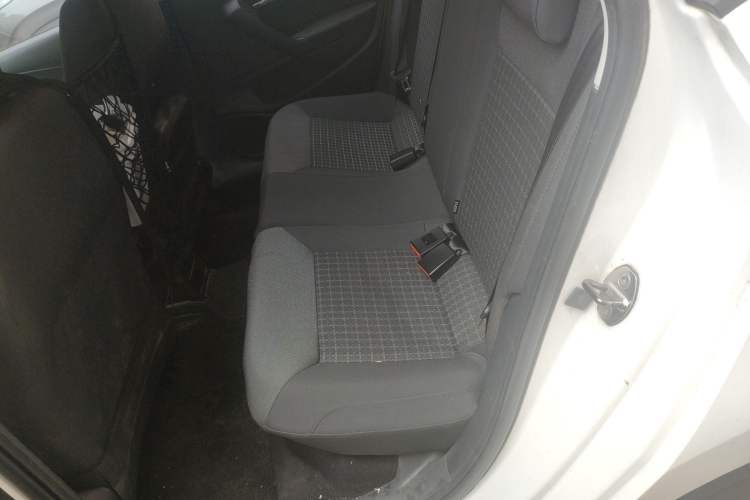 Used Volkswagen Polo 2014 1.6L Automatic Comfort Edition
