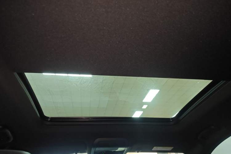 Used Cadillac XT6 2022 2.0T 7-Seater Two-Wheel Drive Luxury Version