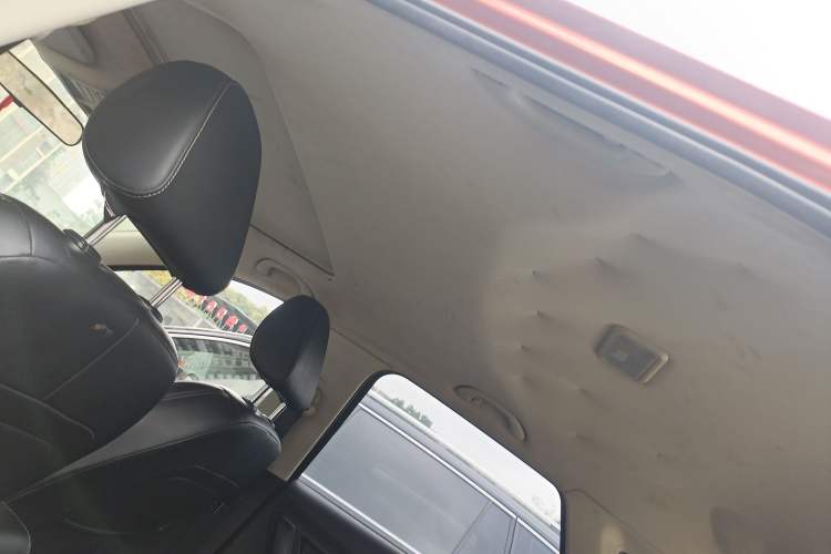 Used Bestune X40 2017 1.6L Automatic Luxury Model Headliner