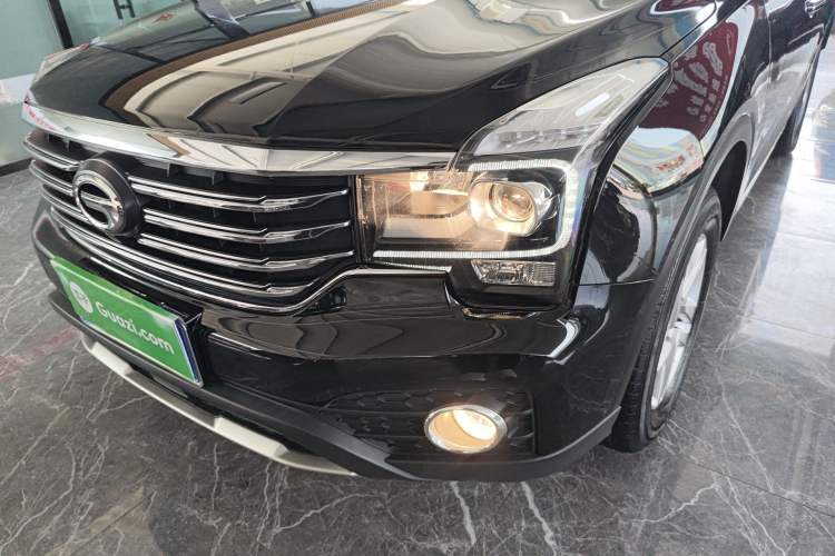 Used GAC Trumpchi GS7 2017 280T Two-Wheel Drive Luxury Model Left Front Headlight