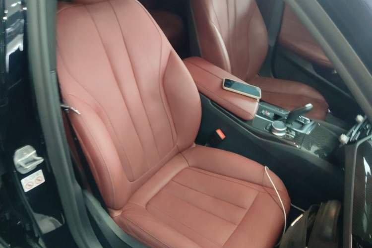 Used BMW 5 Series 2019 Restyled 530Li Luxury Edition M Sport Package
