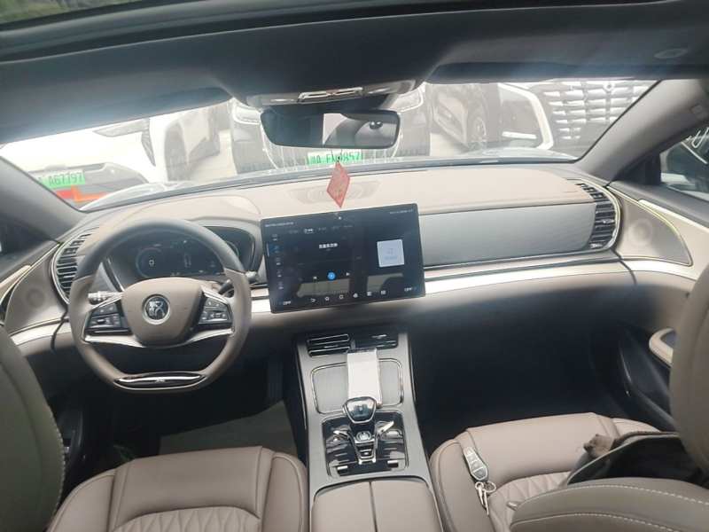 Used BYD Han 2023 EV Champion Edition 506KM Front-Wheel-Drive Premium Model — 9