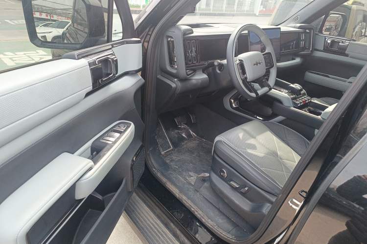 Used Formula Leopard 5 2025 TianShen Intelligent Driving Ultra Edition
