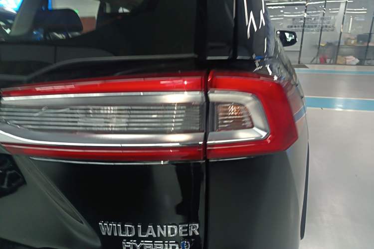 Used Toyota Wildlander 2023 Dual-Motor 2.5L E-CVT Four-Wheel Drive Prestige Edition
