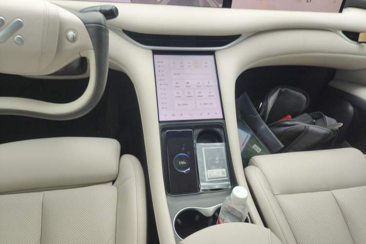 Used IM LS6 2023 Max Long-Range Version Gear Lever