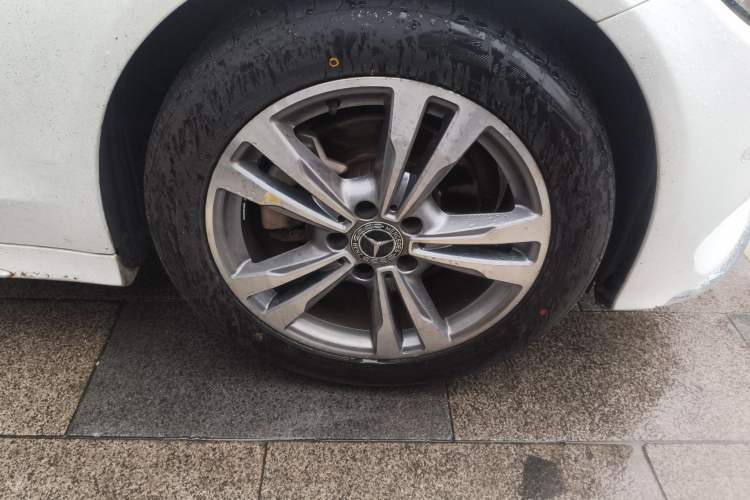 Used Mercedes-Benz C-Class 2017 Facelift C 200 L Sport Edition
