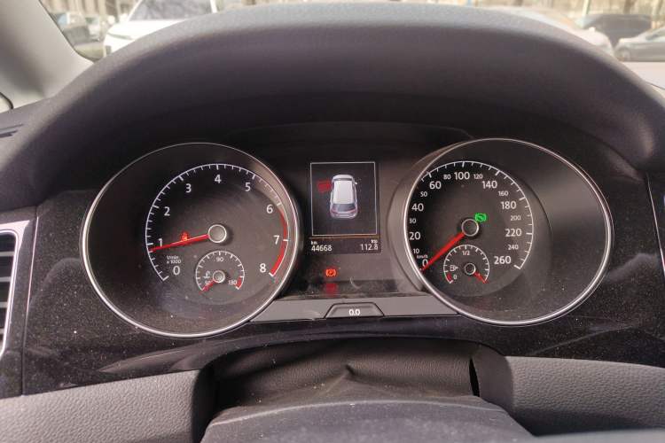 Used Volkswagen Golf 2015 1.4TSI Sportsvan Instrument Cluster