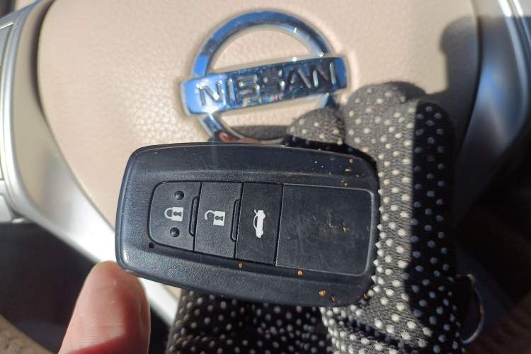 Used Nissan X-Trail 2014 2.5L CVT Luxury Edition 4WD