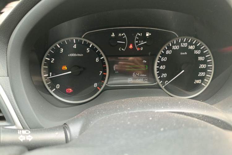 Used Nissan Sylphy 2019 1.6XV CVT Smart Connect Luxury Edition China VI Standard Odometer Close Up