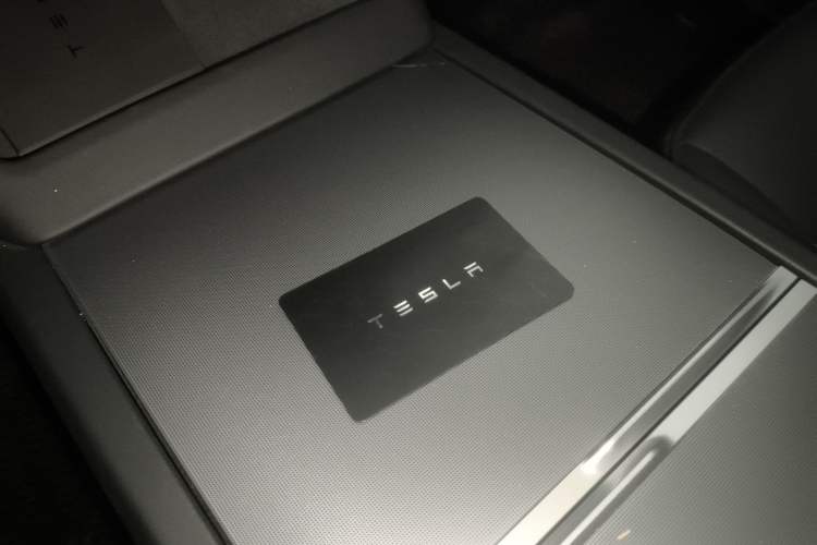 Used Tesla Model 3 2025 Rear-Wheel-Drive Version Interior 1