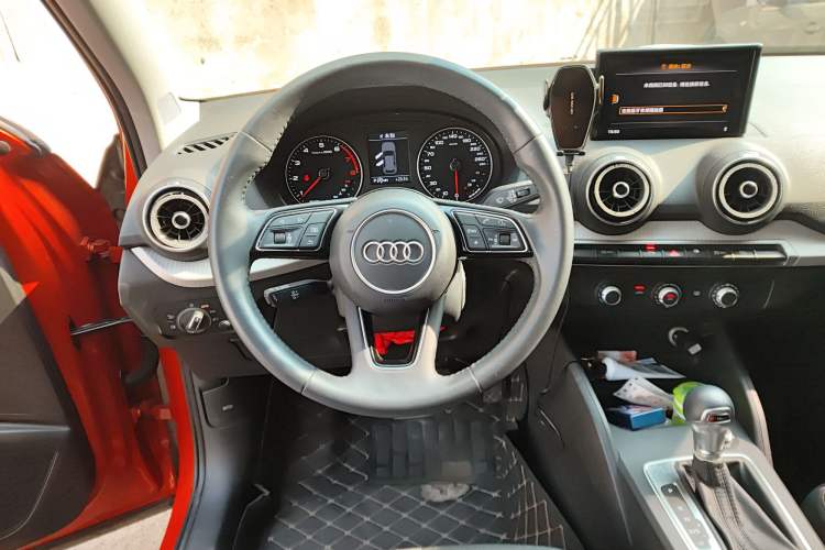 Used Audi Q2L 2021 35 TFSI Progressive Dynamic Edition
