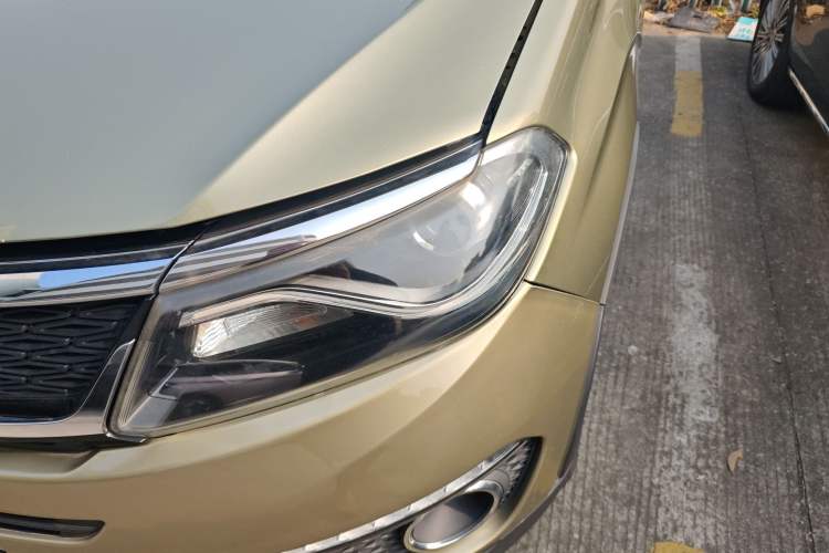 Used Cowin X5 2017 2.0L CVT Luxury Version
