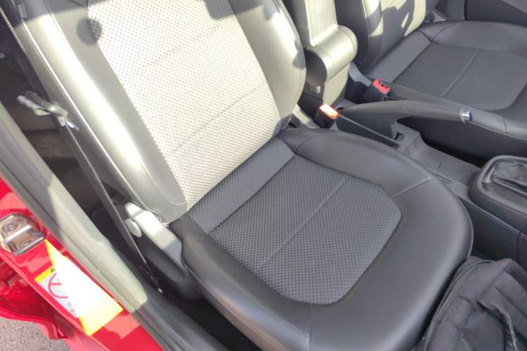 Used Skoda Rapid Spaceback 2014 1.6L Automatic Enjoyment Edition
