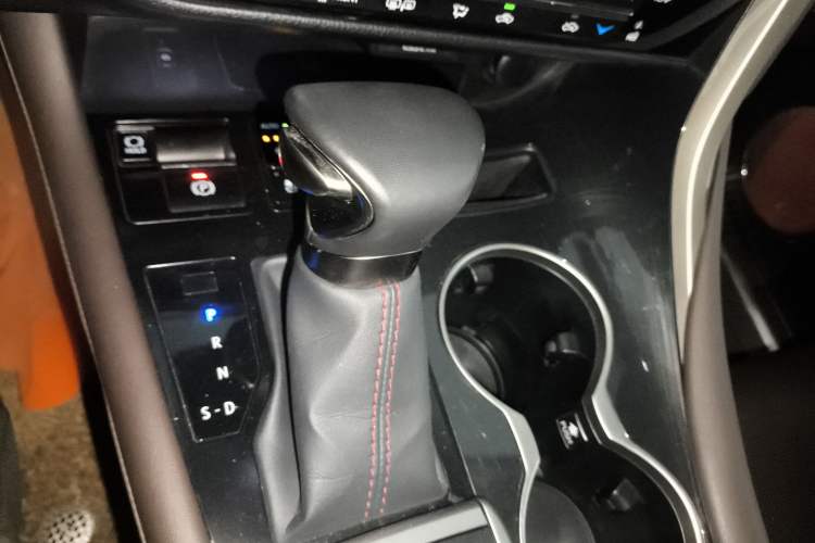 Used Lexus RX 2020 Revised Version 450hL Four-Wheel Drive Elegant Edition 7 Seats