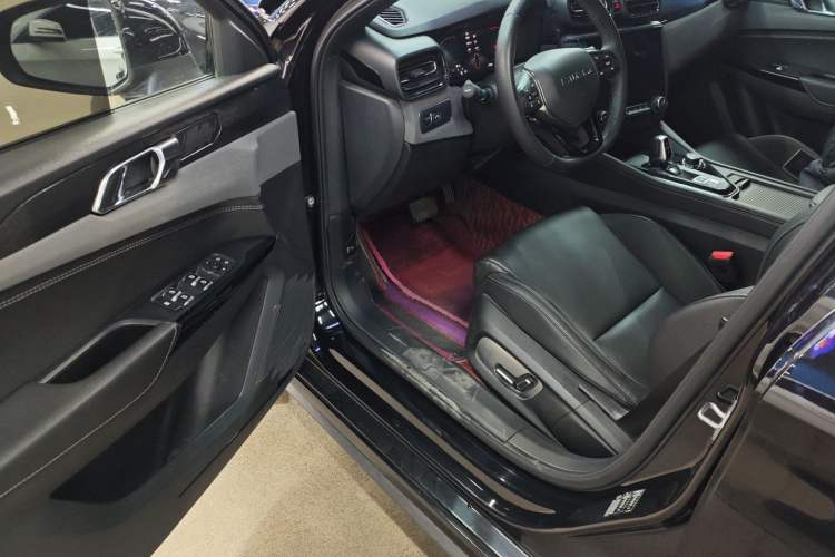 Used Lynk & Co 03 2021 1.5TD DCT JingPlus
