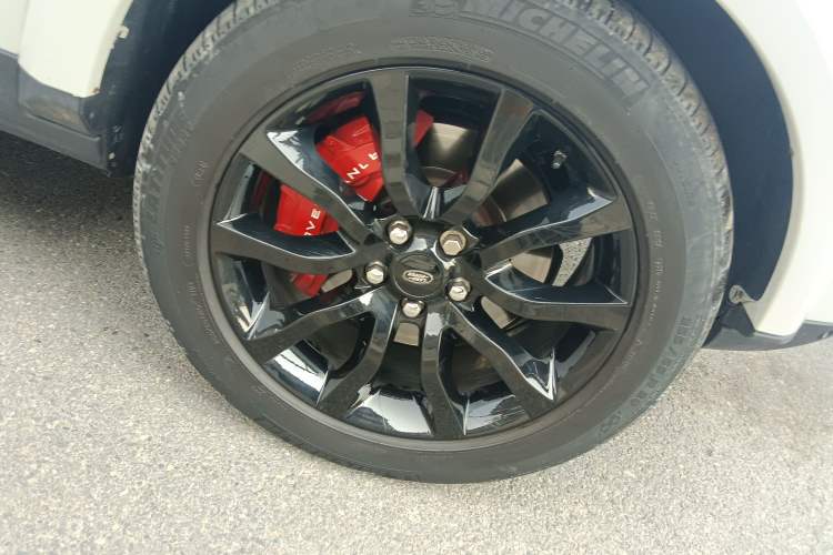 Used Land Rover Discovery 2014 3.0 SC V6 HSE Luxury
